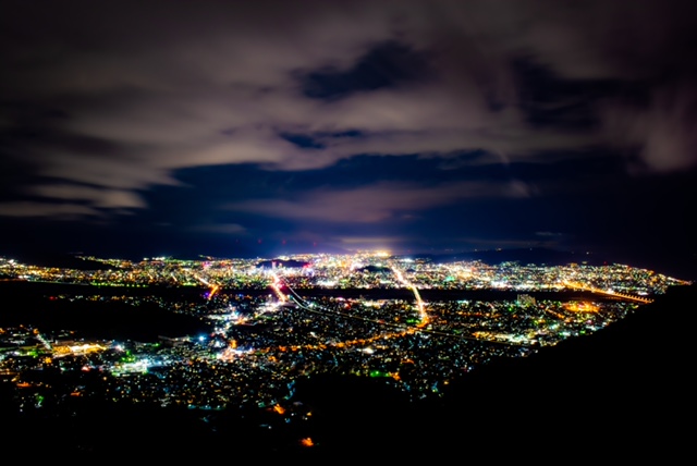 すっすがレタッチした夜景